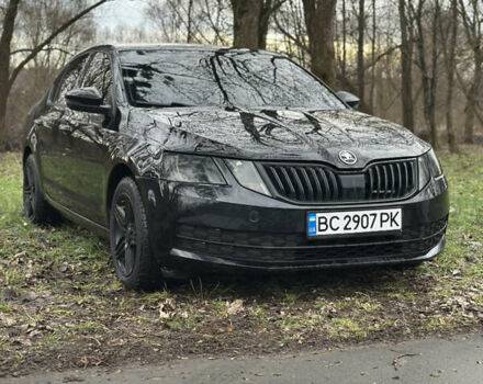 Черный Шкода Октавия, объемом двигателя 1.6 л и пробегом 296 тыс. км за 10500 $, фото 1 на Automoto.ua