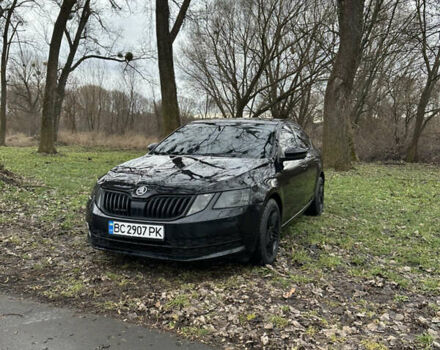 Черный Шкода Октавия, объемом двигателя 1.6 л и пробегом 296 тыс. км за 10500 $, фото 7 на Automoto.ua