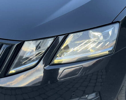 Черный Шкода Октавия, объемом двигателя 1.97 л и пробегом 205 тыс. км за 17200 $, фото 8 на Automoto.ua