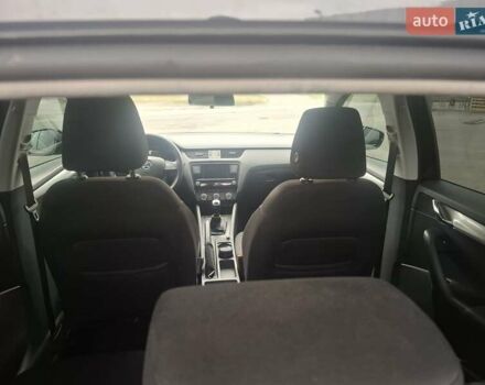 Черный Шкода Октавия, объемом двигателя 1.6 л и пробегом 167 тыс. км за 10900 $, фото 16 на Automoto.ua