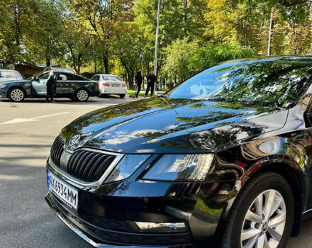 Шкода Октавия 2017 в Харькове на Automoto.ua Черный Шкода Октавия, объемом двигателя 1.8 л и пробегом 122 тыс. км за 15000 $, фото 3 на Automoto.ua