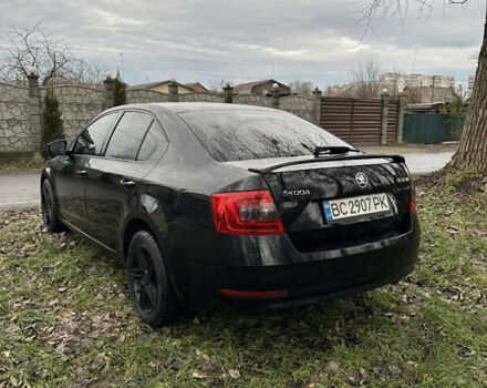 Черный Шкода Октавия, объемом двигателя 1.6 л и пробегом 296 тыс. км за 10500 $, фото 5 на Automoto.ua