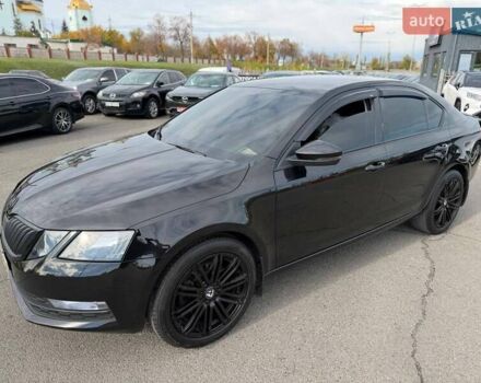 Чорний Шкода Октавія, об'ємом двигуна 1.8 л та пробігом 165 тис. км за 16500 $, фото 11 на Automoto.ua