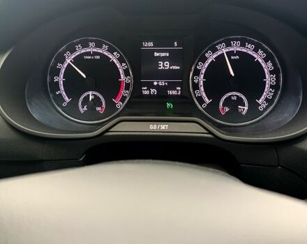 Черный Шкода Октавия, объемом двигателя 1.6 л и пробегом 211 тыс. км за 14000 $, фото 2 на Automoto.ua