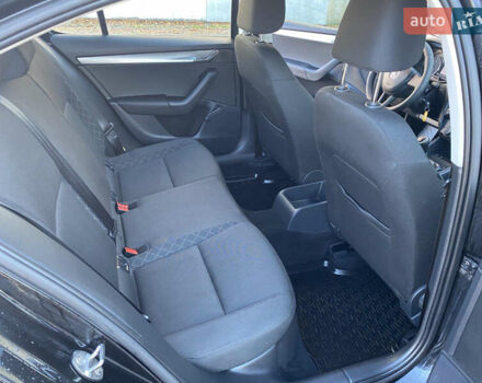 Черный Шкода Октавия, объемом двигателя 1.6 л и пробегом 232 тыс. км за 10700 $, фото 16 на Automoto.ua