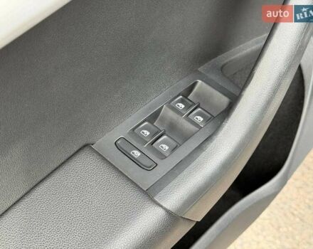 Чорний Шкода Октавія, об'ємом двигуна 1.8 л та пробігом 165 тис. км за 16500 $, фото 42 на Automoto.ua