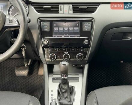 Чорний Шкода Октавія, об'ємом двигуна 1.8 л та пробігом 165 тис. км за 16500 $, фото 50 на Automoto.ua