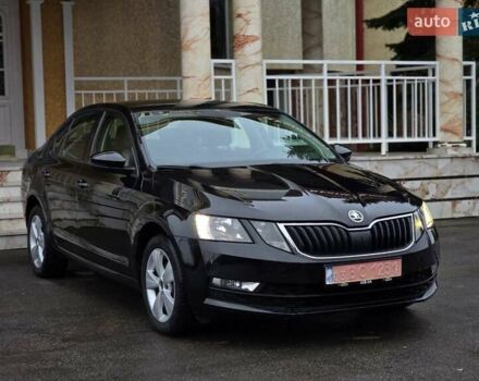 Чорний Шкода Октавія, об'ємом двигуна 2 л та пробігом 228 тис. км за 13999 $, фото 3 на Automoto.ua