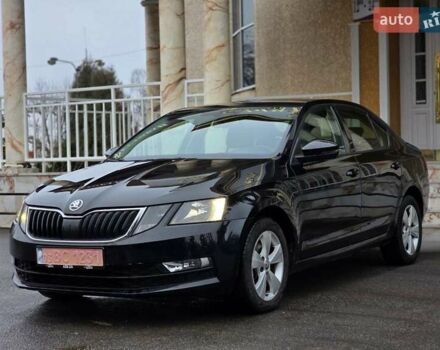 Чорний Шкода Октавія, об'ємом двигуна 2 л та пробігом 228 тис. км за 13999 $, фото 4 на Automoto.ua