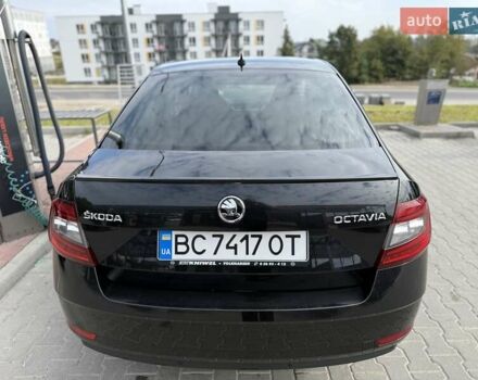 Шкода Октавия 2018 в Львове на Automoto.ua Черный Шкода Октавия, объемом двигателя 1.6 л и пробегом 247 тыс. км за 15900 $, фото 2 на Automoto.ua