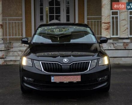 Чорний Шкода Октавія, об'ємом двигуна 2 л та пробігом 228 тис. км за 13999 $, фото 2 на Automoto.ua