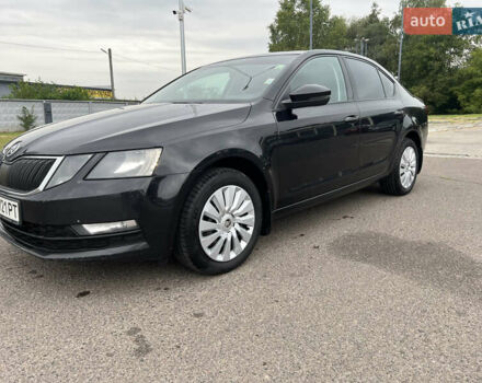 Чорний Шкода Октавія, об'ємом двигуна 1.4 л та пробігом 357 тис. км за 10500 $, фото 2 на Automoto.ua
