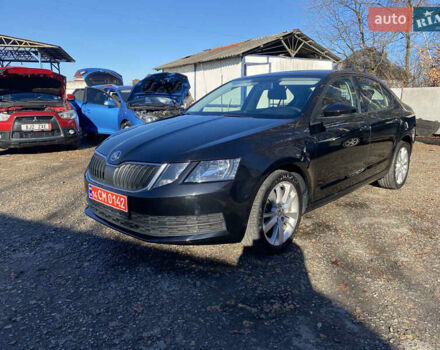 Черный Шкода Октавия, объемом двигателя 1.6 л и пробегом 232 тыс. км за 10700 $, фото 3 на Automoto.ua