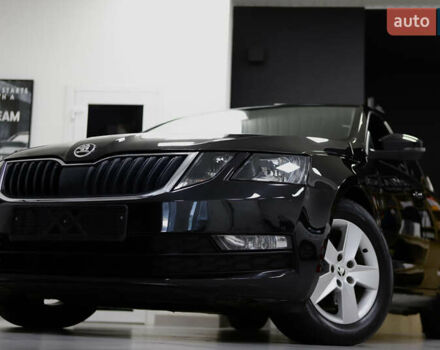 Черный Шкода Октавия, объемом двигателя 1.97 л и пробегом 163 тыс. км за 15900 $, фото 11 на Automoto.ua