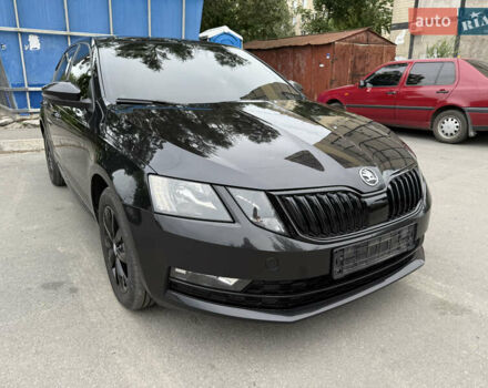 Черный Шкода Октавия, объемом двигателя 1.8 л и пробегом 114 тыс. км за 16300 $, фото 6 на Automoto.ua