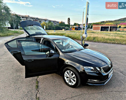 Чорний Шкода Октавія, об'ємом двигуна 2.01 л та пробігом 165 тис. км за 18550 $, фото 36 на Automoto.ua