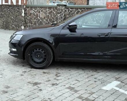 Черный Шкода Октавия, объемом двигателя 1.4 л и пробегом 117 тыс. км за 14100 $, фото 4 на Automoto.ua