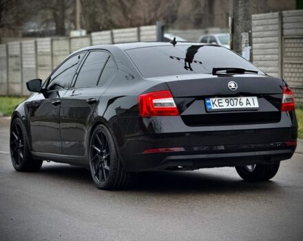 Черный Шкода Октавия, объемом двигателя 1.6 л и пробегом 250 тыс. км за 13999 $, фото 5 на Automoto.ua