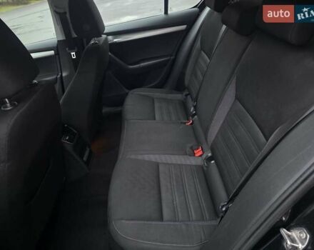 Чорний Шкода Октавія, об'ємом двигуна 2 л та пробігом 228 тис. км за 13999 $, фото 23 на Automoto.ua