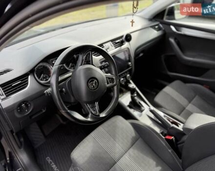 Шкода Октавия 2018 в Львове на Automoto.ua Черный Шкода Октавия, объемом двигателя 1.6 л и пробегом 247 тыс. км за 15900 $, фото 8 на Automoto.ua