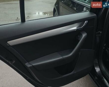 Чорний Шкода Октавія, об'ємом двигуна 2 л та пробігом 228 тис. км за 13999 $, фото 22 на Automoto.ua