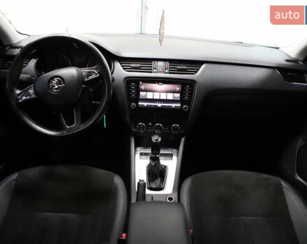 Черный Шкода Октавия, объемом двигателя 1.97 л и пробегом 163 тыс. км за 15900 $, фото 85 на Automoto.ua