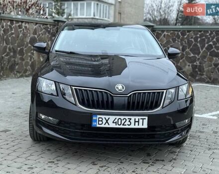Черный Шкода Октавия, объемом двигателя 1.4 л и пробегом 117 тыс. км за 14100 $, фото 2 на Automoto.ua