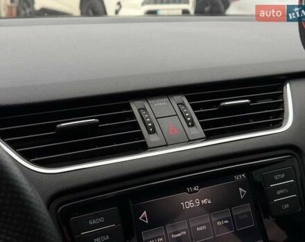 Чорний Шкода Октавія, об'ємом двигуна 1.8 л та пробігом 165 тис. км за 16500 $, фото 57 на Automoto.ua