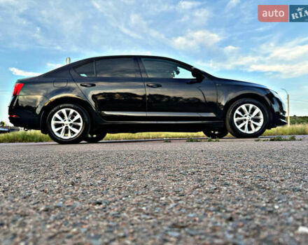 Чорний Шкода Октавія, об'ємом двигуна 2.01 л та пробігом 165 тис. км за 18550 $, фото 6 на Automoto.ua