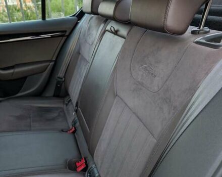 Черный Шкода Октавия, объемом двигателя 1.97 л и пробегом 195 тыс. км за 18200 $, фото 29 на Automoto.ua