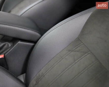 Черный Шкода Октавия, объемом двигателя 1.97 л и пробегом 163 тыс. км за 15900 $, фото 45 на Automoto.ua