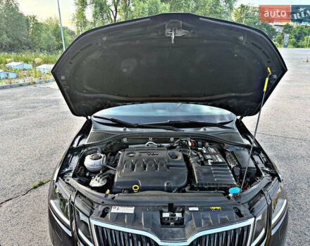 Чорний Шкода Октавія, об'ємом двигуна 2.01 л та пробігом 165 тис. км за 18550 $, фото 27 на Automoto.ua