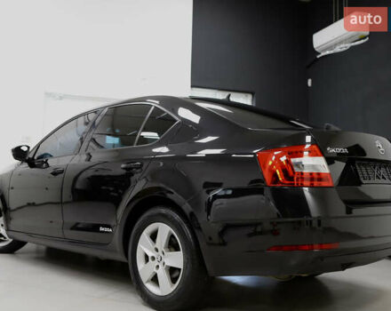 Черный Шкода Октавия, объемом двигателя 1.97 л и пробегом 163 тыс. км за 15900 $, фото 6 на Automoto.ua