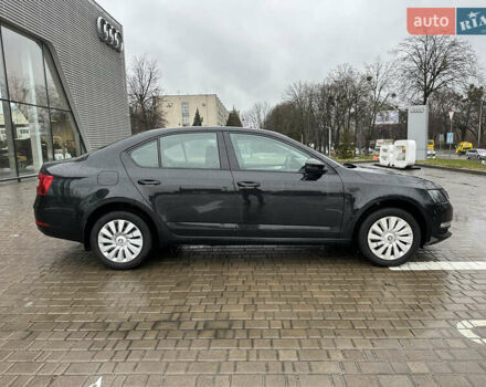 Черный Шкода Октавия, объемом двигателя 1.4 л и пробегом 119 тыс. км за 11500 $, фото 11 на Automoto.ua