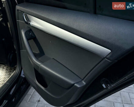 Черный Шкода Октавия, объемом двигателя 1.6 л и пробегом 61 тыс. км за 15900 $, фото 13 на Automoto.ua