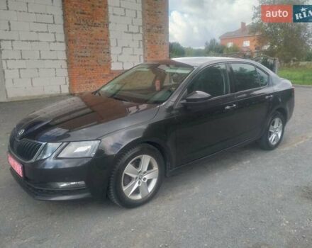 Чорний Шкода Октавія, об'ємом двигуна 1.6 л та пробігом 210 тис. км за 11900 $, фото 1 на Automoto.ua