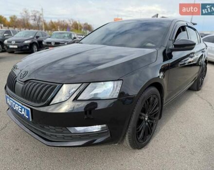 Чорний Шкода Октавія, об'ємом двигуна 1.8 л та пробігом 165 тис. км за 16500 $, фото 12 на Automoto.ua