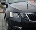 Черный Шкода Октавия, объемом двигателя 2 л и пробегом 229 тыс. км за 14999 $, фото 1 на Automoto.ua