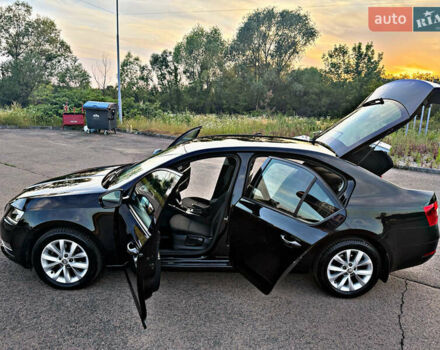 Чорний Шкода Октавія, об'ємом двигуна 2.01 л та пробігом 165 тис. км за 18550 $, фото 31 на Automoto.ua