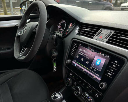 Черный Шкода Октавия, объемом двигателя 1.4 л и пробегом 140 тыс. км за 15500 $, фото 10 на Automoto.ua