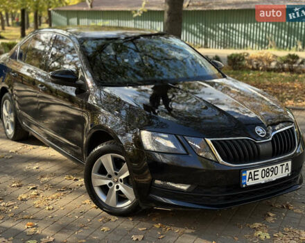 Черный Шкода Октавия, объемом двигателя 1.6 л и пробегом 99 тыс. км за 15700 $, фото 4 на Automoto.ua