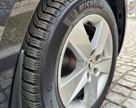 Черный Шкода Октавия, объемом двигателя 1.4 л и пробегом 140 тыс. км за 15500 $, фото 4 на Automoto.ua