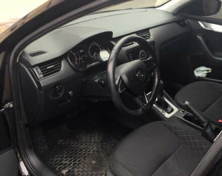 Черный Шкода Октавия, объемом двигателя 1.6 л и пробегом 155 тыс. км за 12500 $, фото 8 на Automoto.ua