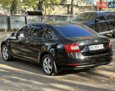 Черный Шкода Октавия, объемом двигателя 1.6 л и пробегом 99 тыс. км за 15700 $, фото 9 на Automoto.ua