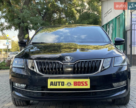 Чорний Шкода Октавія, об'ємом двигуна 2 л та пробігом 208 тис. км за 17999 $, фото 4 на Automoto.ua