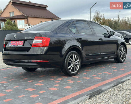 Шкода Октавия 2019 в Береговом на Automoto.ua Черный Шкода Октавия, объемом двигателя 1.97 л и пробегом 244 тыс. км за 15500 $, фото 10 на Automoto.ua