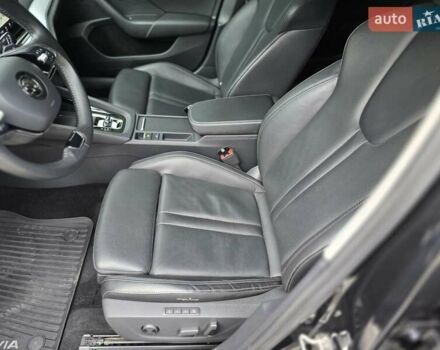 Шкода Октавия 2020 в Ужгороде на Automoto.ua Черный Шкода Октавия, объемом двигателя 0 л и пробегом 139 тыс. км за 25999 $, фото 22 на Automoto.ua