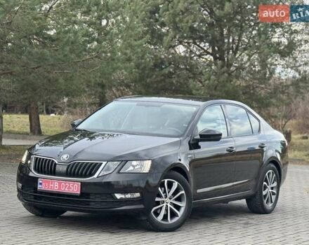 Черный Шкода Октавия, объемом двигателя 2 л и пробегом 124 тыс. км за 18900 $, фото 12 на Automoto.ua