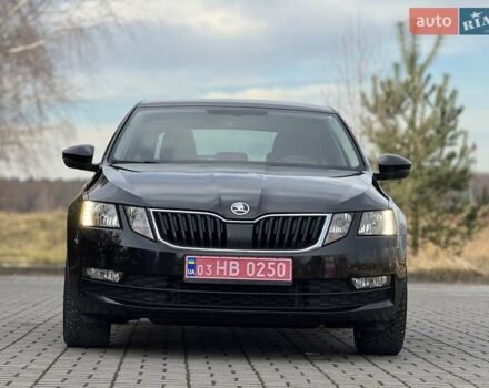 Черный Шкода Октавия, объемом двигателя 2 л и пробегом 124 тыс. км за 18900 $, фото 6 на Automoto.ua