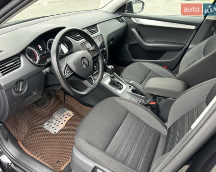 Черный Шкода Октавия, объемом двигателя 1.4 л и пробегом 87 тыс. км за 16700 $, фото 26 на Automoto.ua